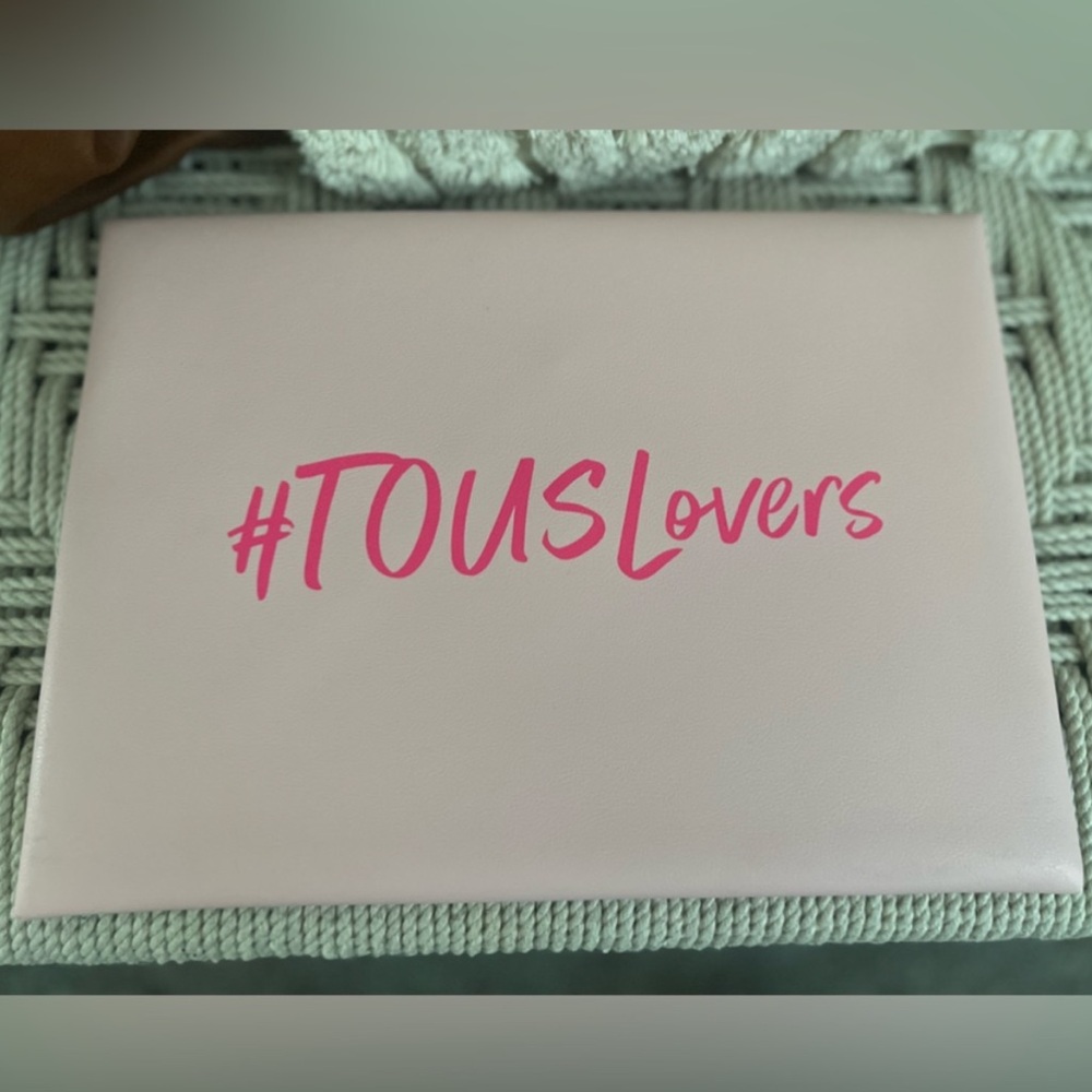 Pink #TOUSLovers Envelope